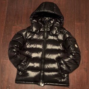 Montcler Puffer Jacket Small Barely Used With Scanning Tag